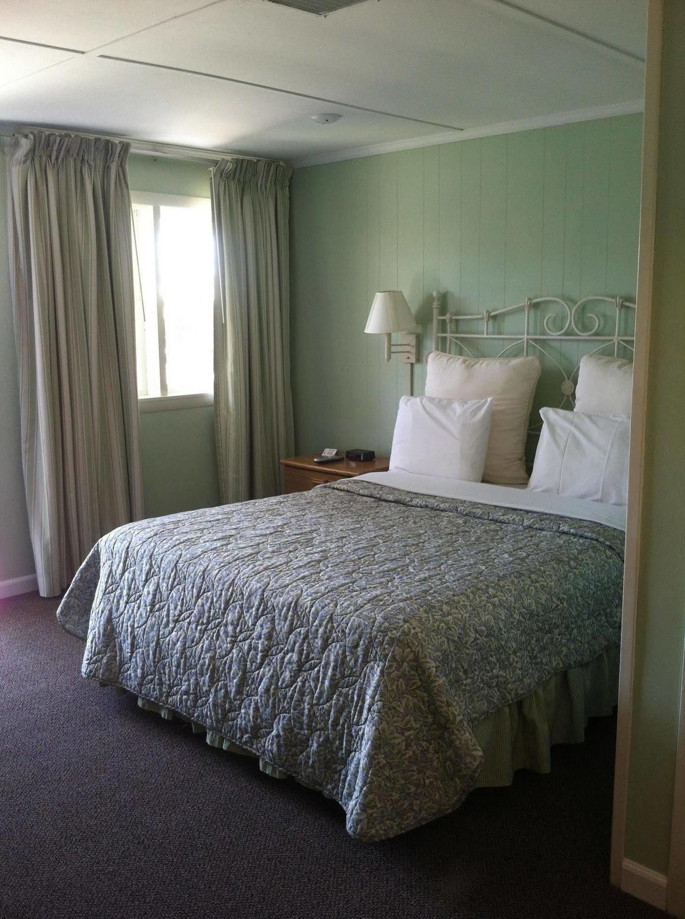 Blue Sea Motor Inn North Truro Esterno foto